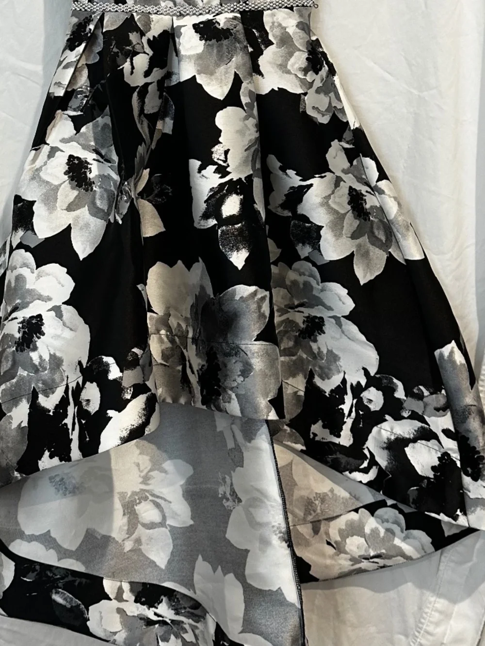 Speechless Girl’s  SZ 10 Sleeveless Taffeta Hi-lowBlack/White Floral Dress